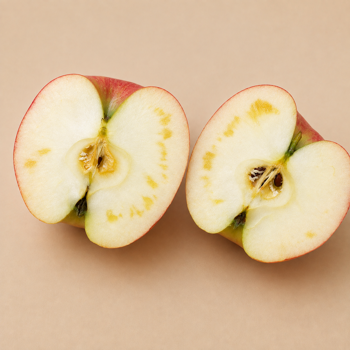 Muju Banditbul (반딧불, Firefly) Premium 'Hongro' Apples (3ea x 300g+ per apple) - New!